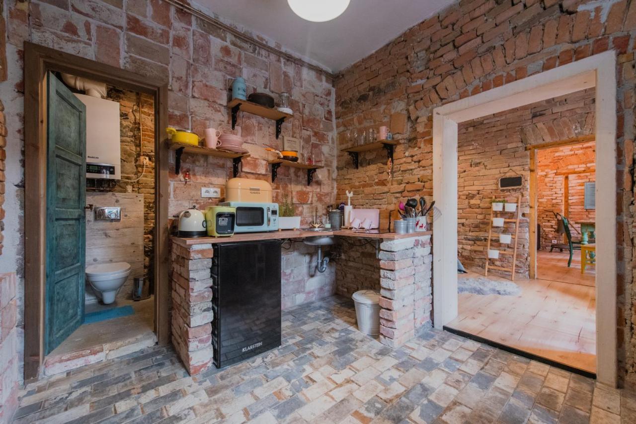 Accommodation At The Folklore Apartment Bratislava Exterior foto